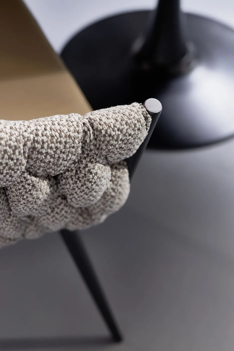 KARE Armlehnstuhl Knot Tweed