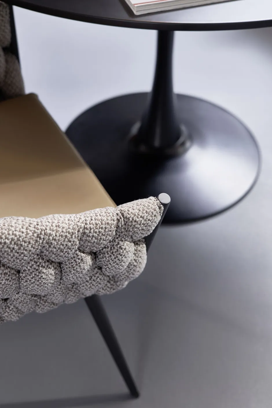 KARE Armlehnstuhl Knot Tweed