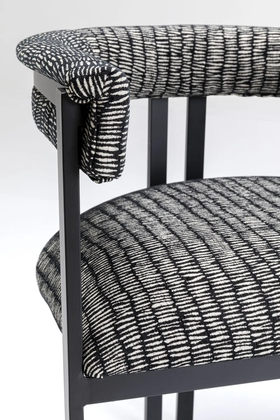 KARE Armlehnstuhl Paris S&P