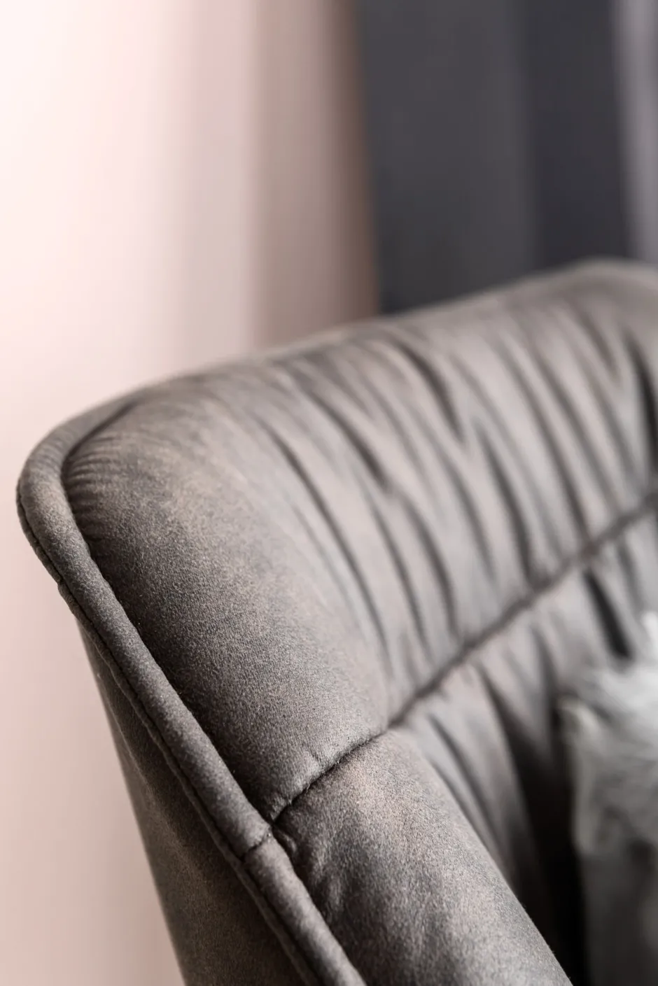 KARE Armlehnstuhl Thelma