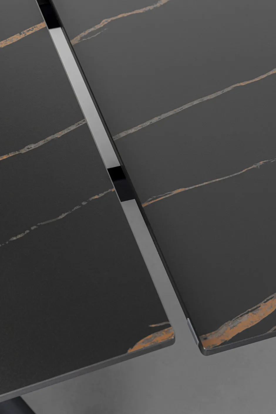 KARE Ausziehtisch Xenia Schwarz 140(+30+30)x80cm