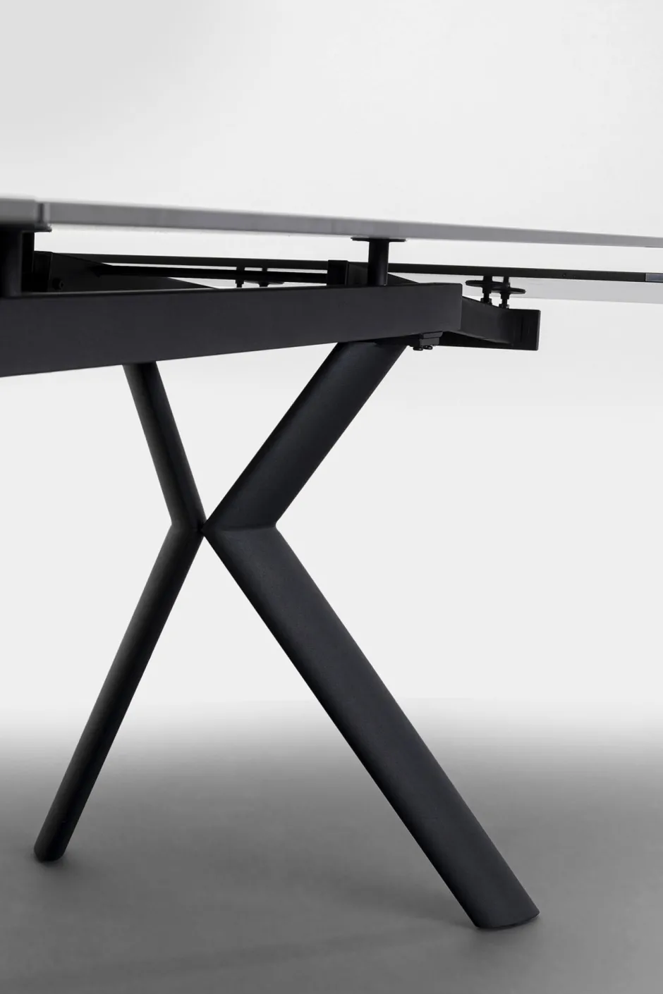 KARE Ausziehtisch Xenia Schwarz 140(+30+30)x80cm