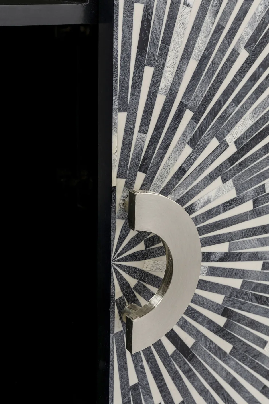 KARE Barschrank Zoom 100x160cm