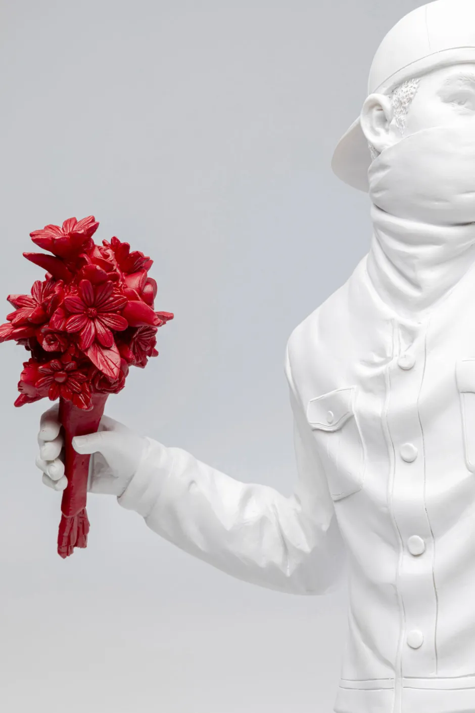 KARE Deko Figur Street Art Bouquet Weiß 67cm