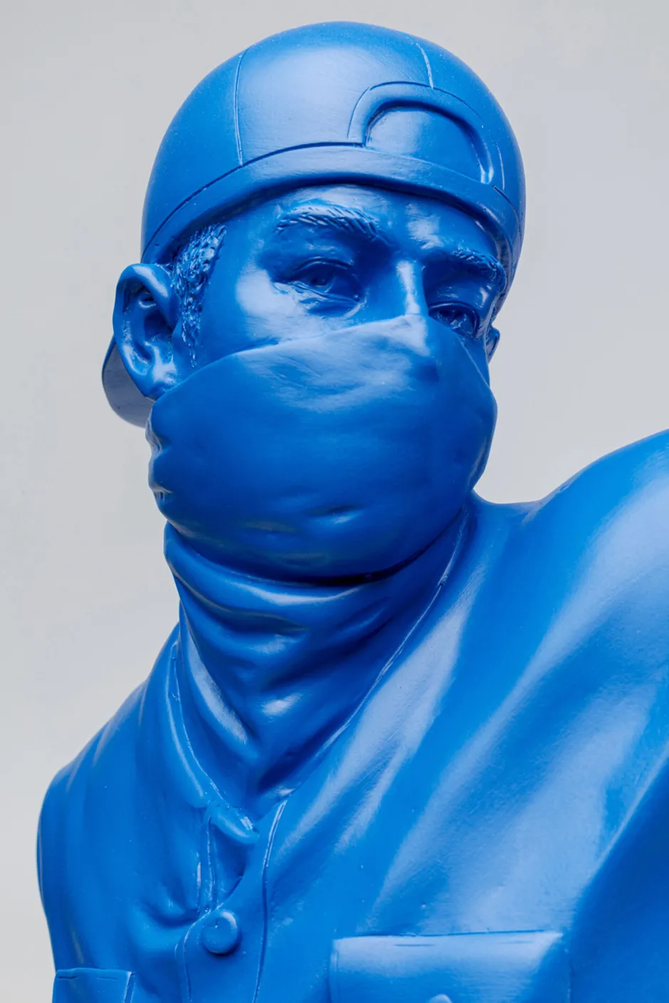 KARE Deko Figur Street Art Bouquet Blau 67cm