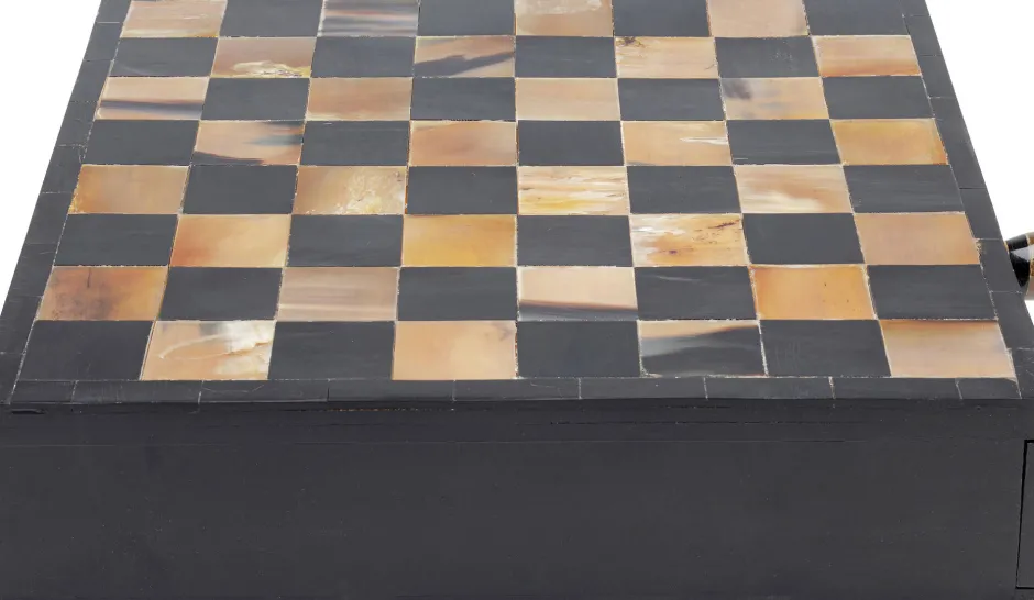 KARE Deko Objekt Chess Antique 36x33cm