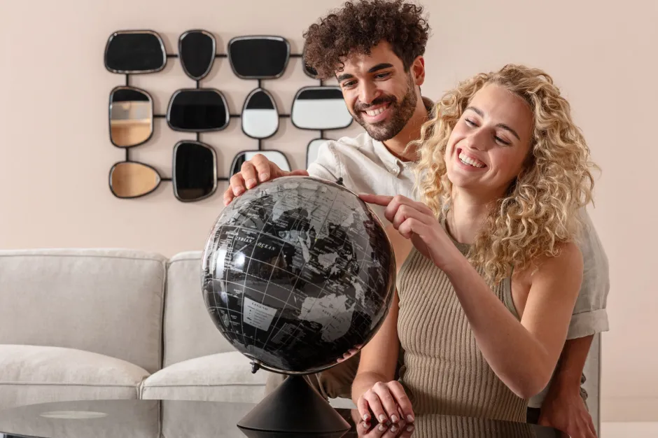 KARE Deko Objekt Globe Top Schwarz 40cm