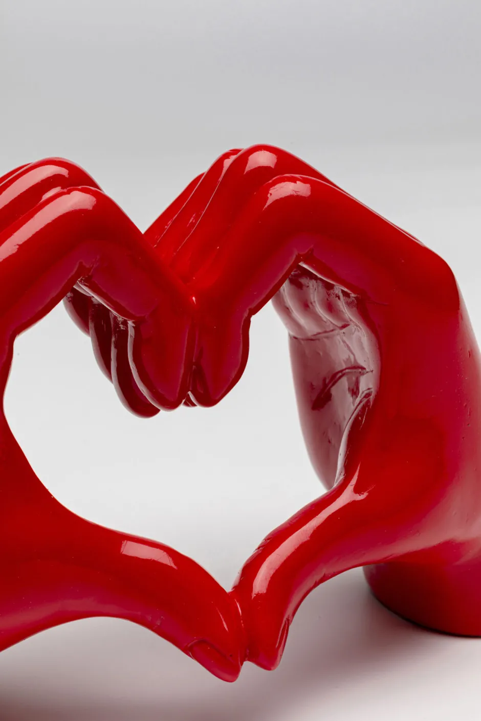 KARE Deko Objekt Heart Hands Rot 12cm