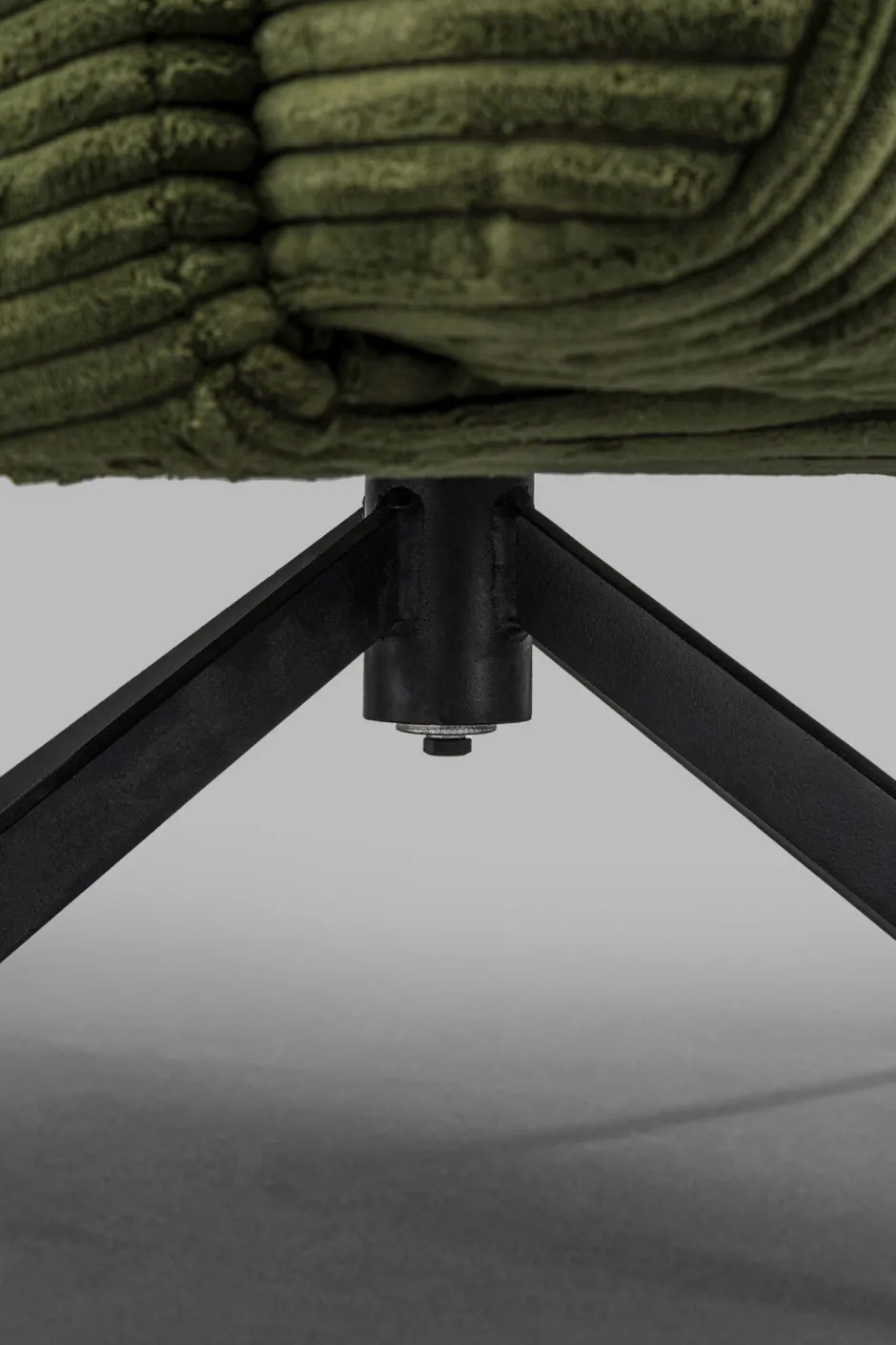 KARE Drehsessel Milo Grün