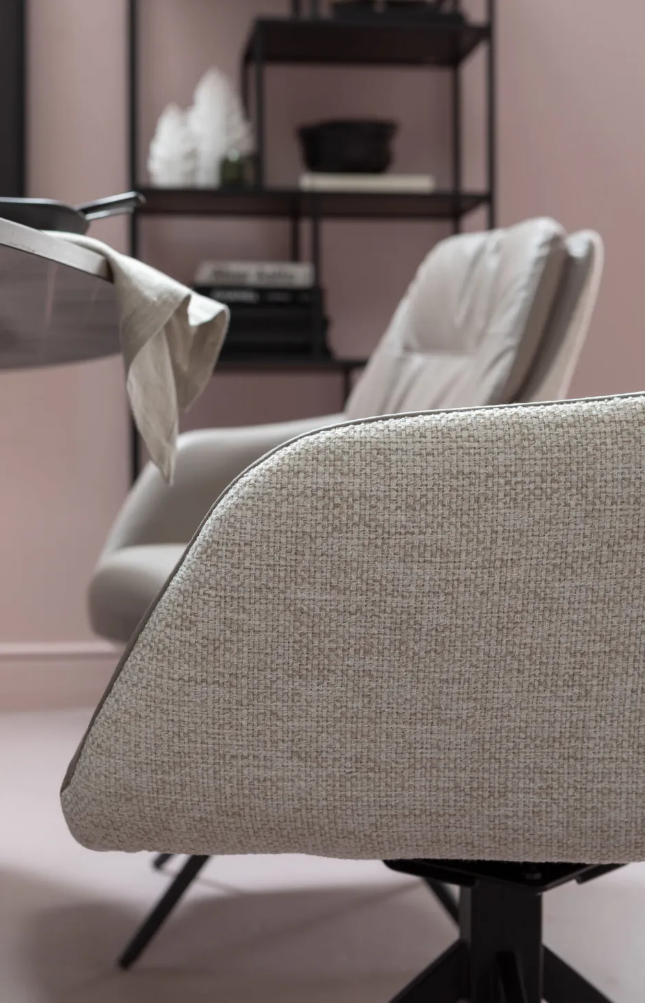 KARE Drehstuhl Amira