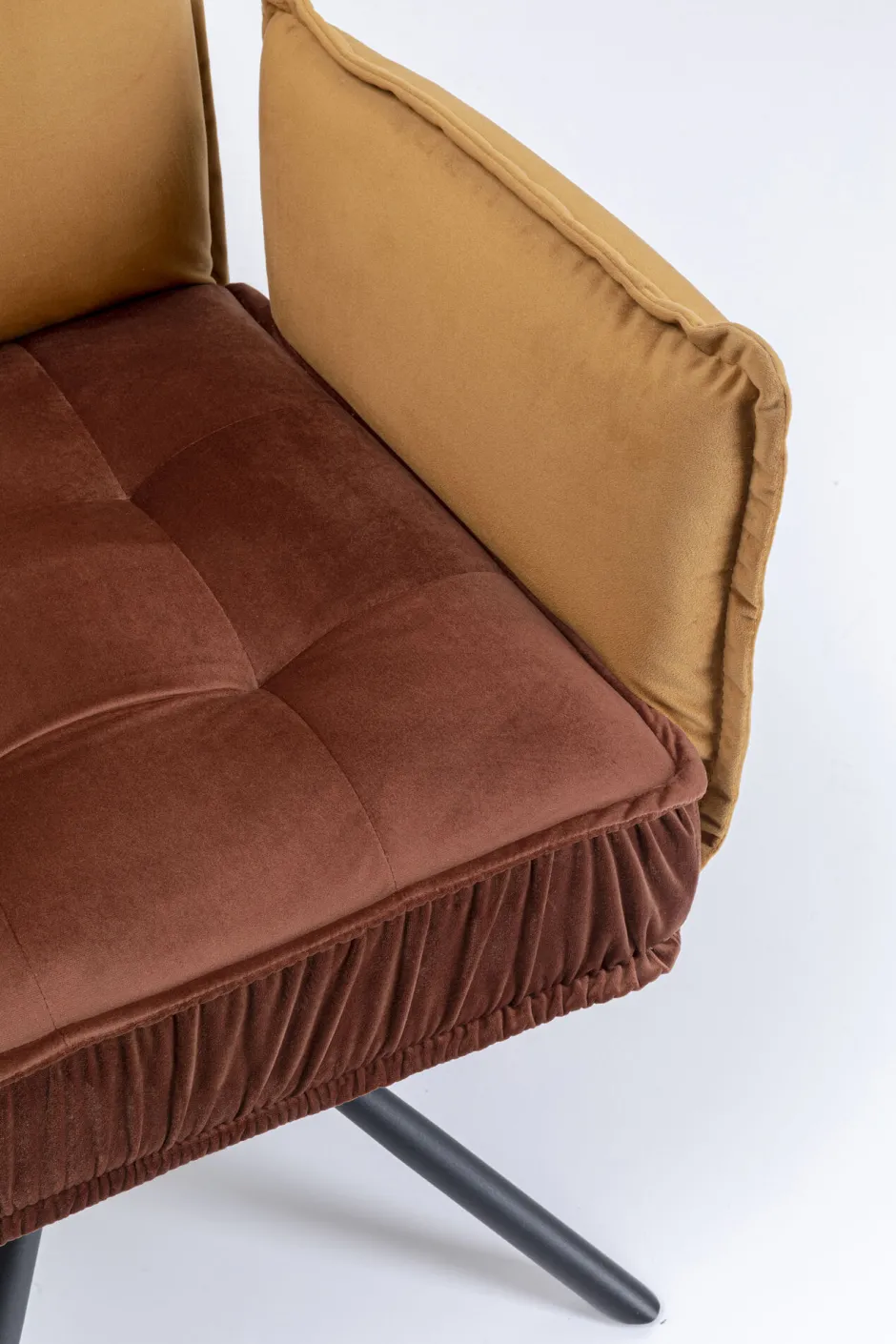 KARE Drehstuhl mit Armlehnen Chelsea Braun