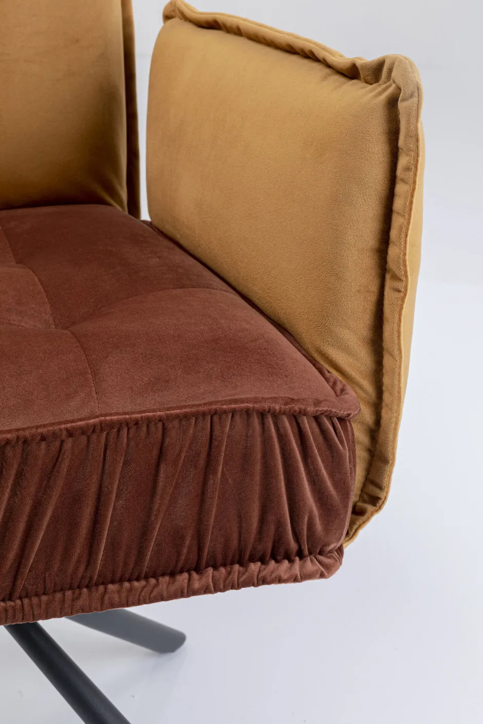 KARE Drehstuhl mit Armlehnen Chelsea Braun