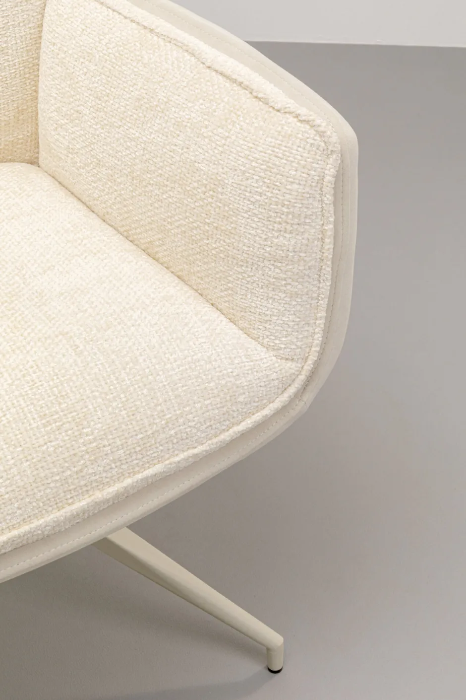 KARE Drehstuhl mit Armlehnen Hilla Weiß