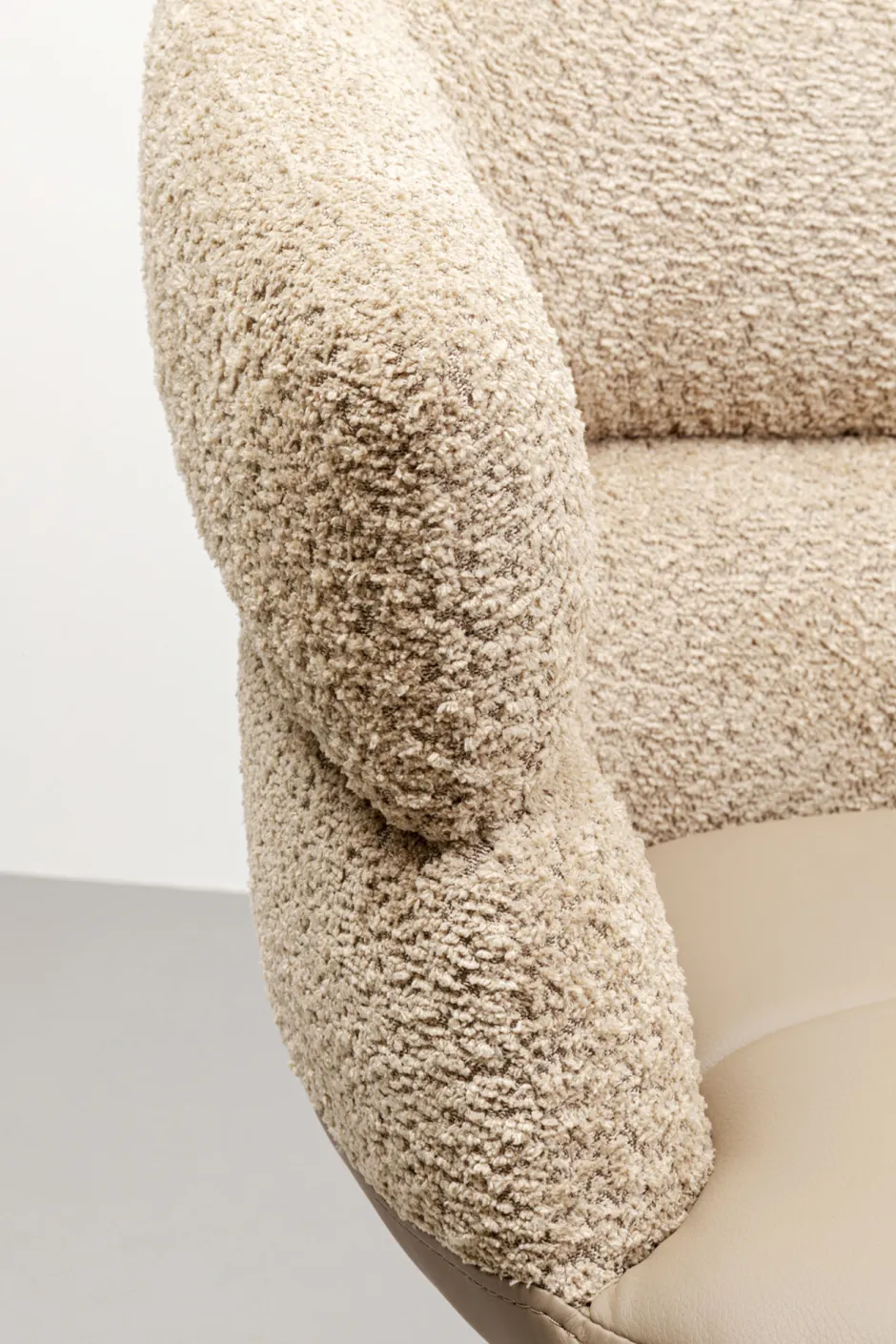 KARE Drehstuhl mit Armlehnen Tasty