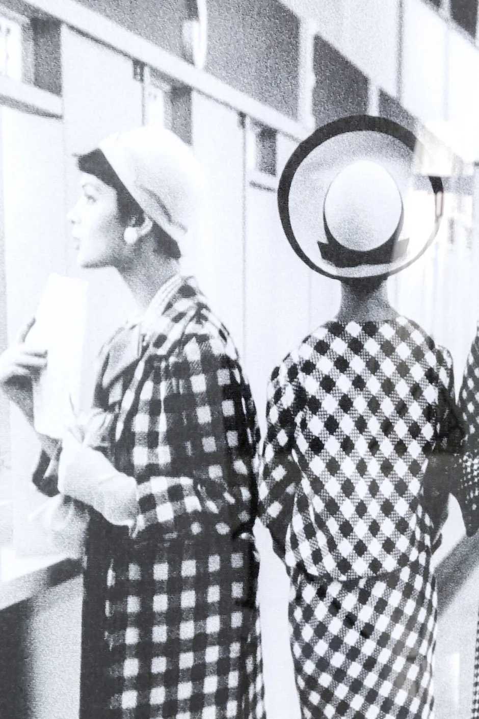 KARE Gerahmtes Bild Book Club 105x85cm