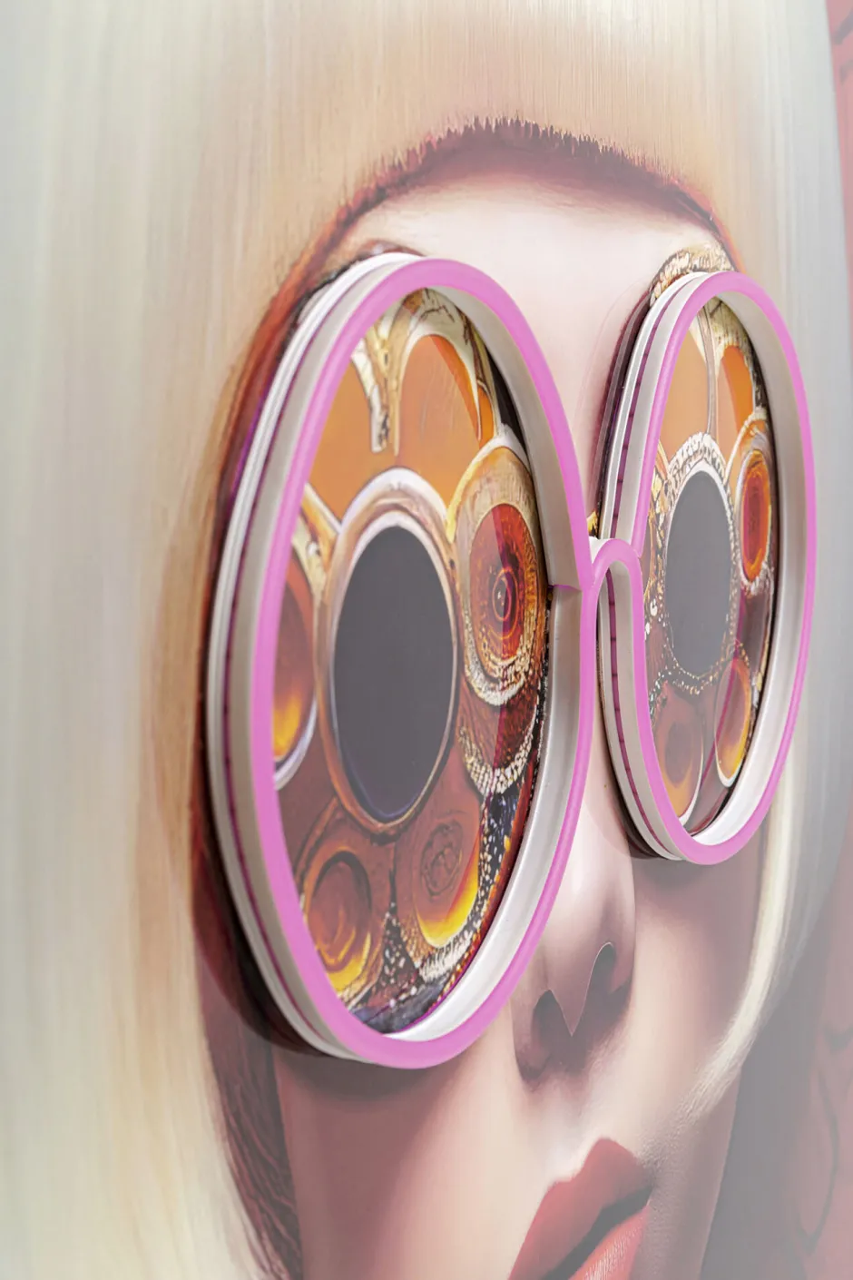 KARE Gerahmtes Bild LED Fancy Blonde Lady 120x80cm