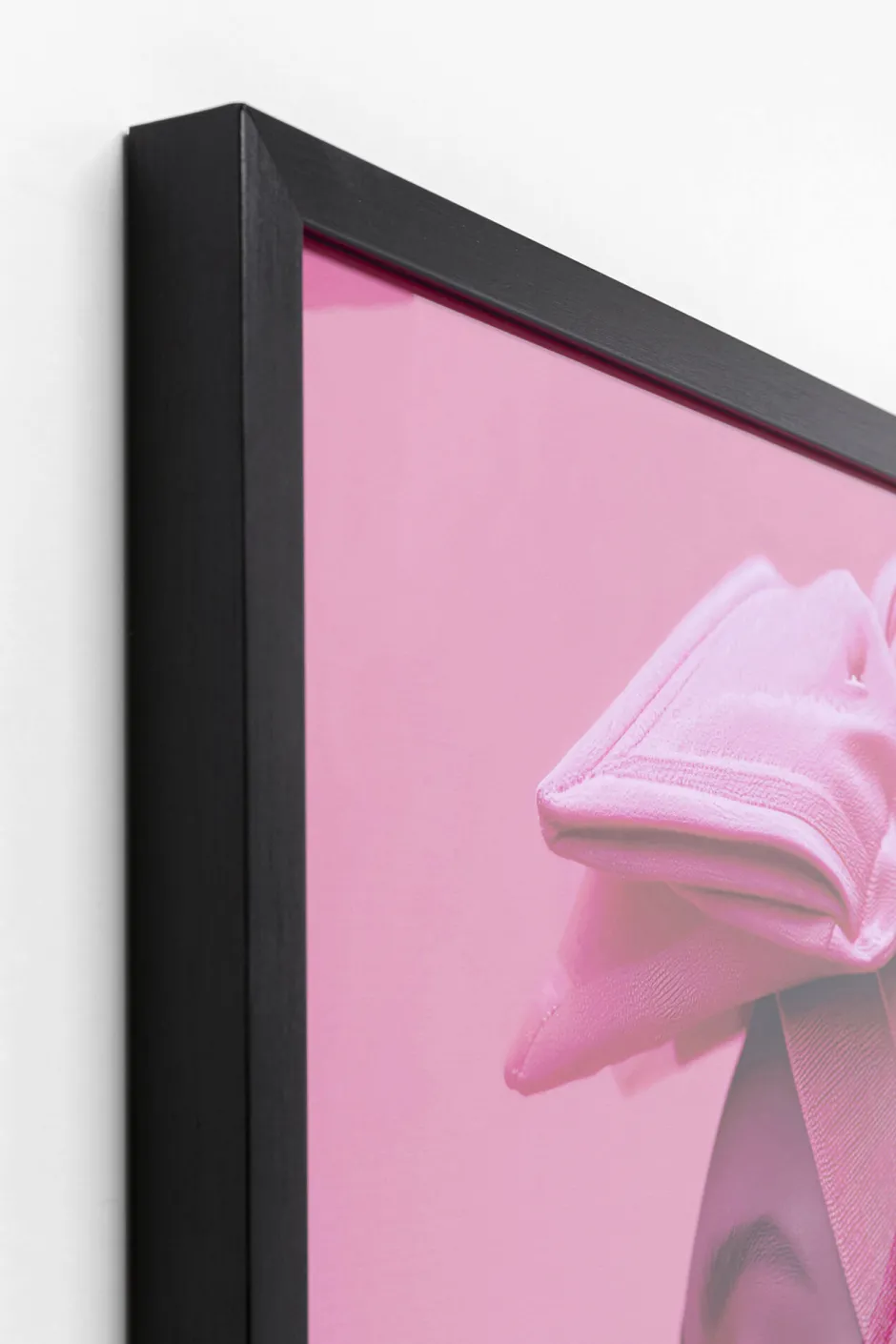 KARE Gerahmtes Bild Pink Woman LED 80x80cm