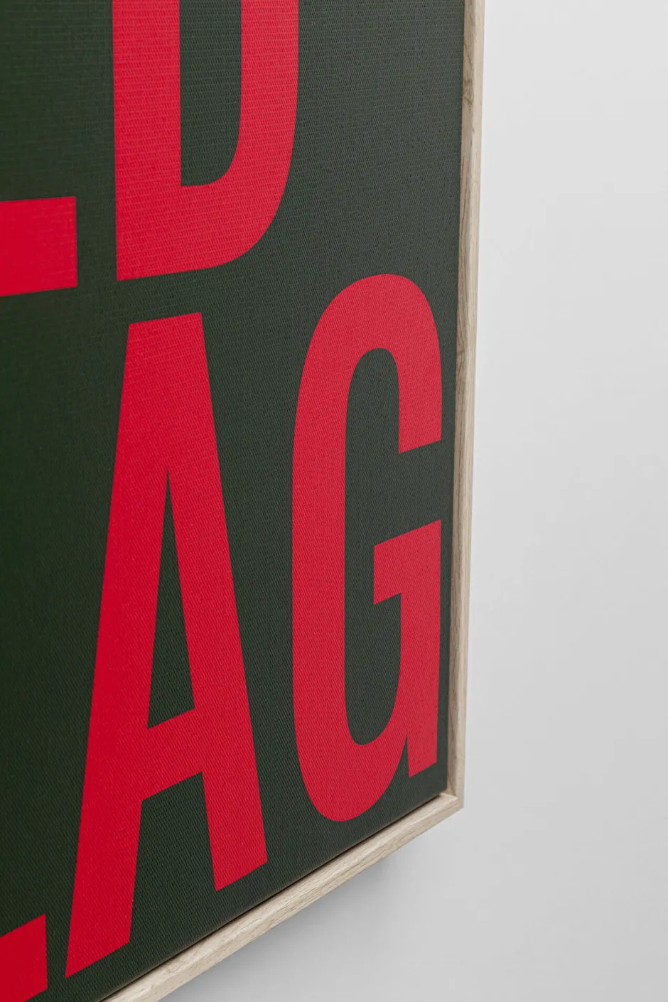 KARE Gerahmtes Bild Red Flag 40x60cm