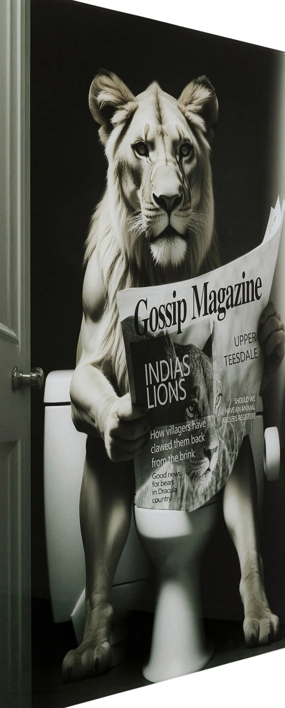 KARE Glasbild Bath Löwin 60x80cm