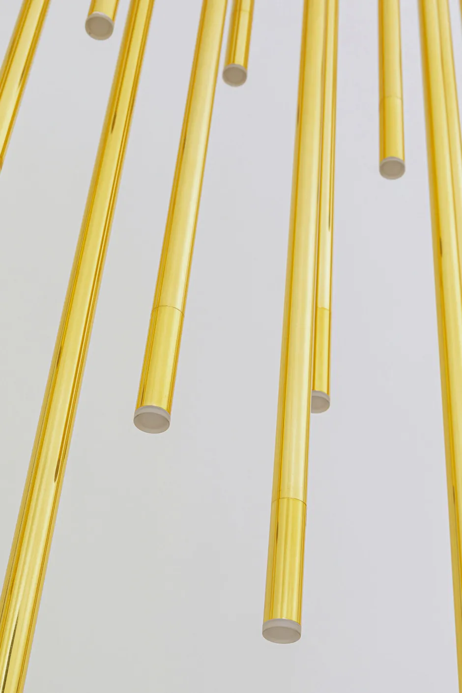 KARE Hängeleuchte Living Vegas Deluxe Brass LED