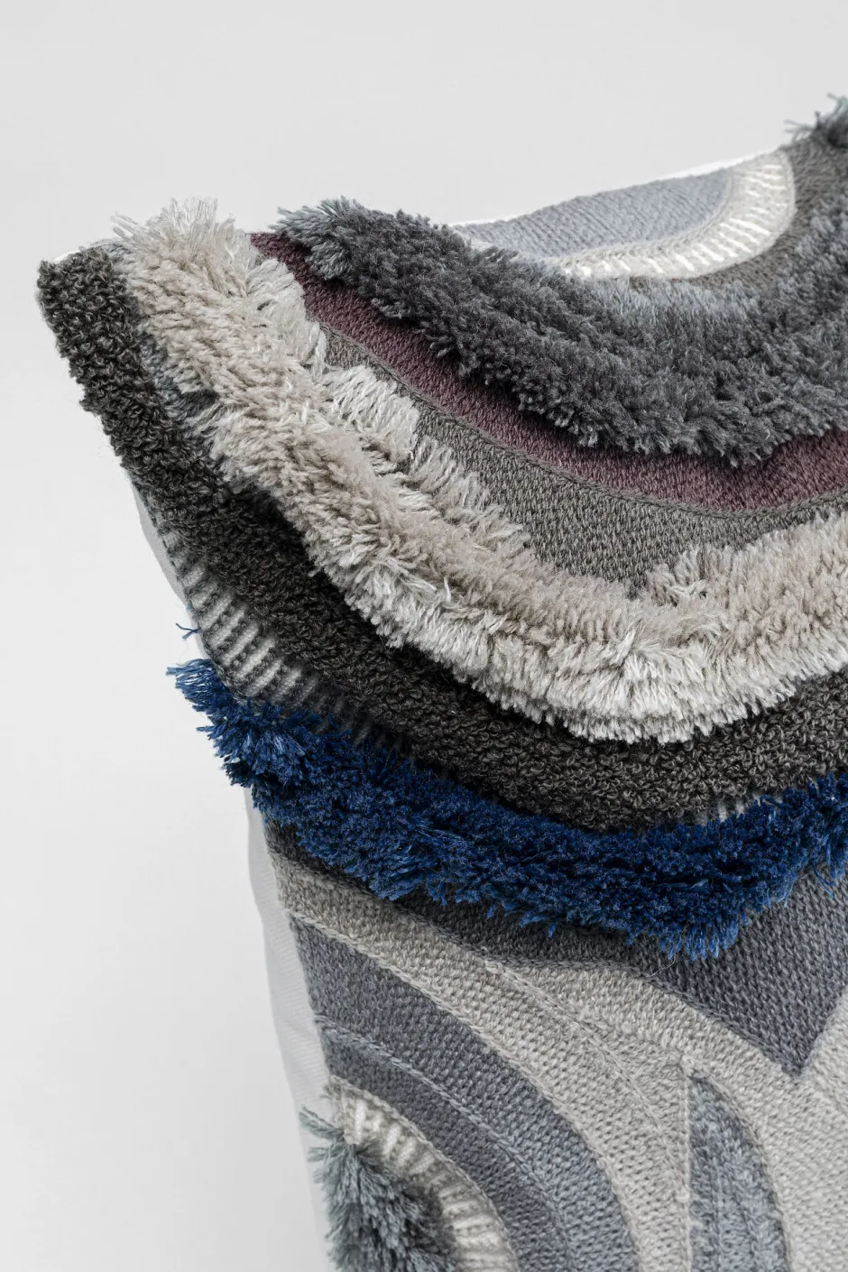 KARE Kissen Lava Grau 45x45cm