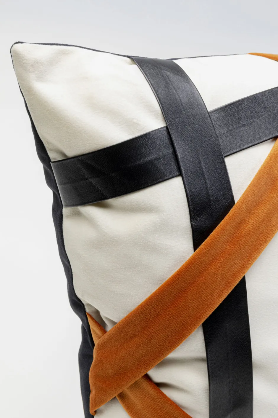 KARE Kissen Ring Of Fire 45x45cm