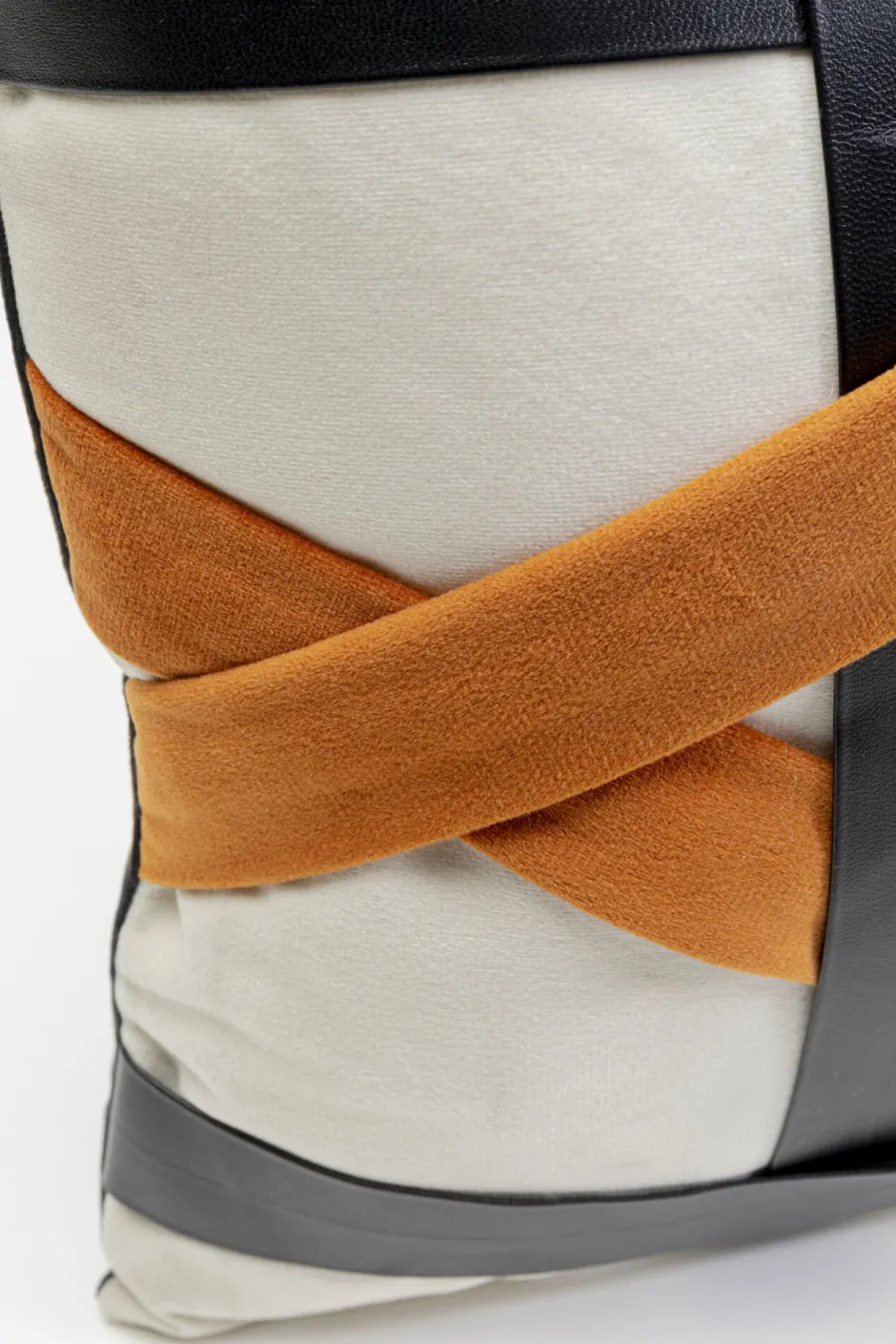 KARE Kissen Ring Of Fire 50x30cm