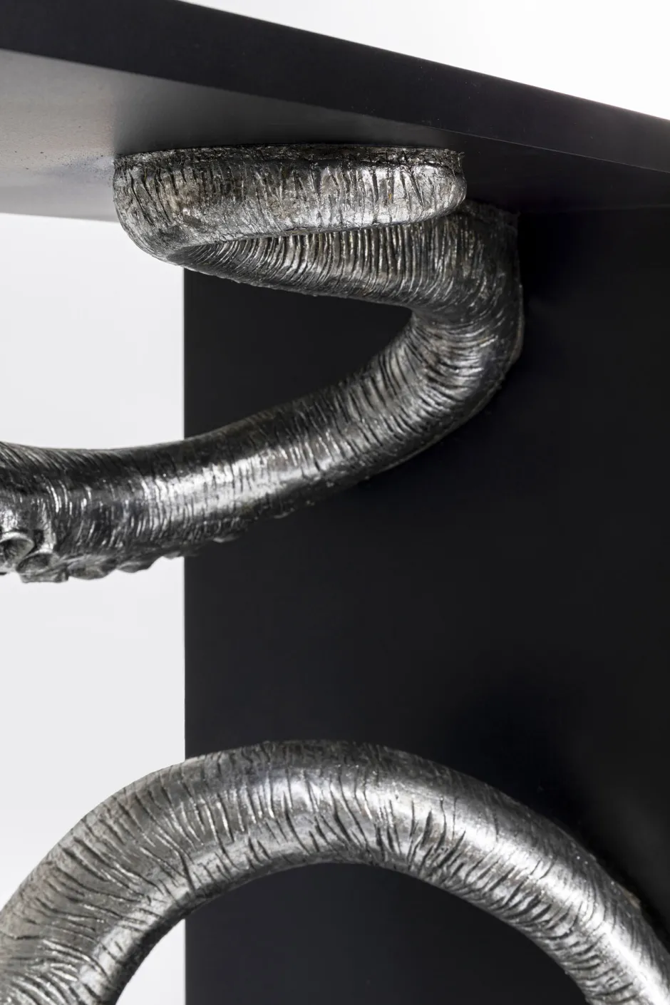 KARE Konsole Calmar 124x85cm