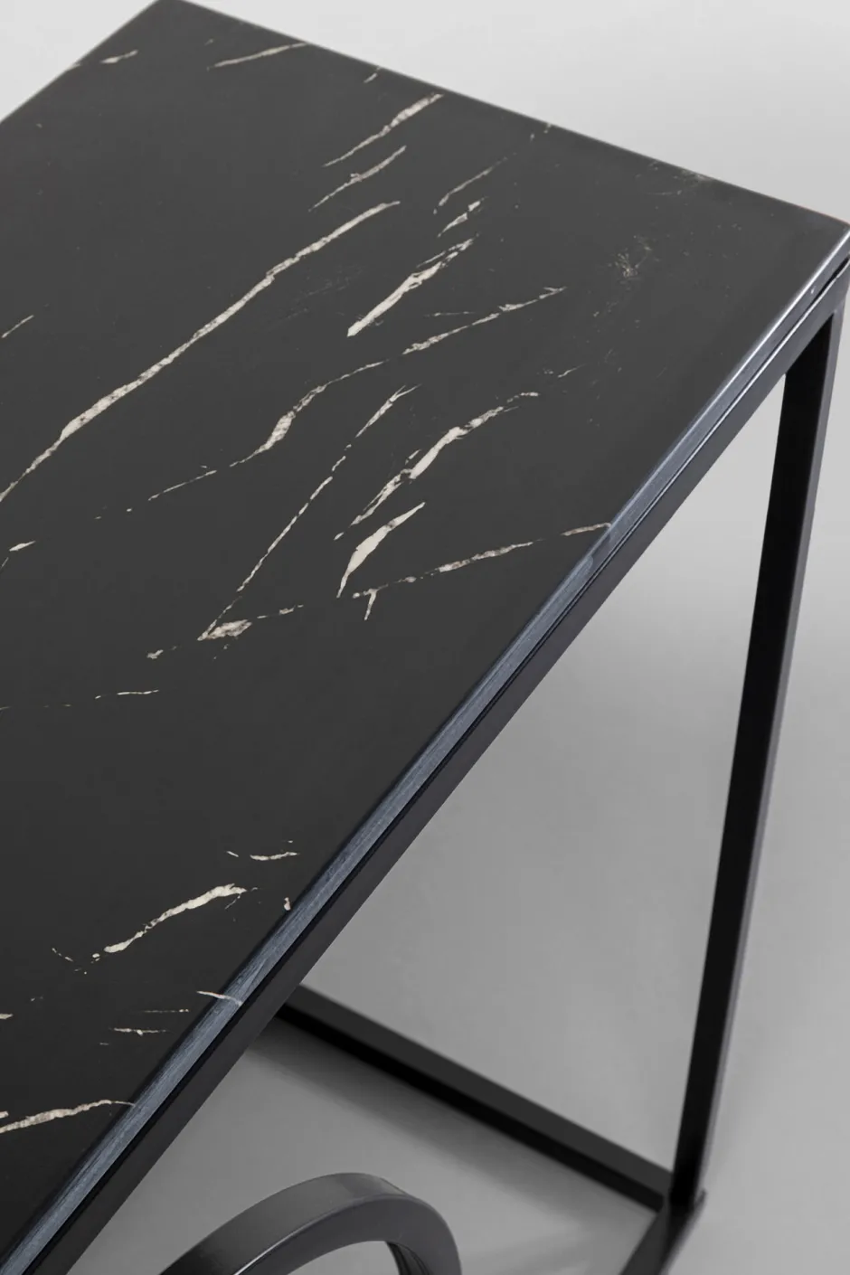 KARE Konsole Miami Loft Schwarz 120x75cm