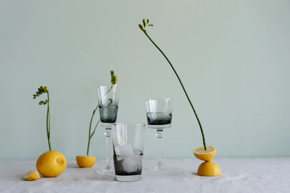 KARE Sektglas Mimi Grau 24cm