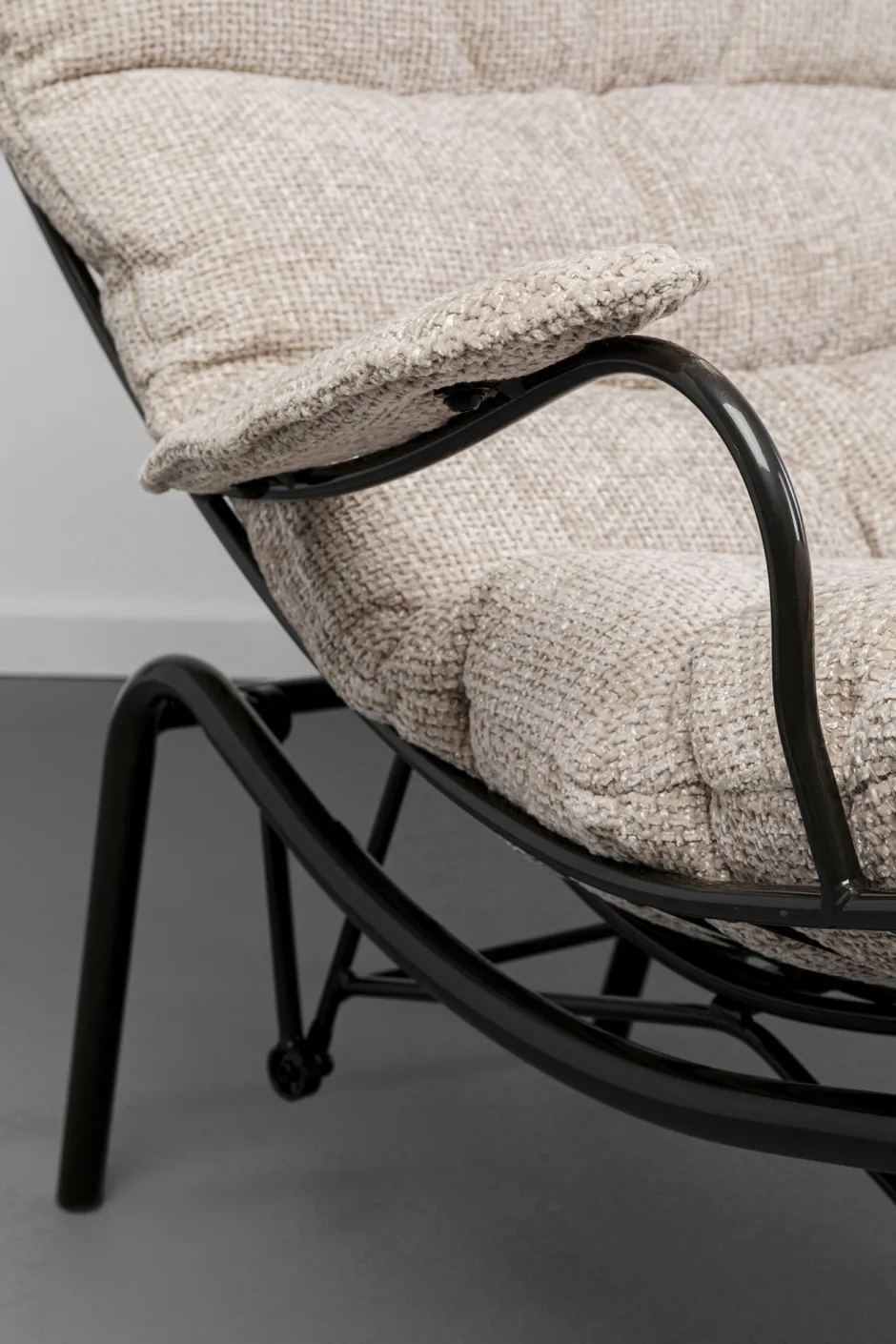 KARE Sessel + Hocker Vienna Swing Beige