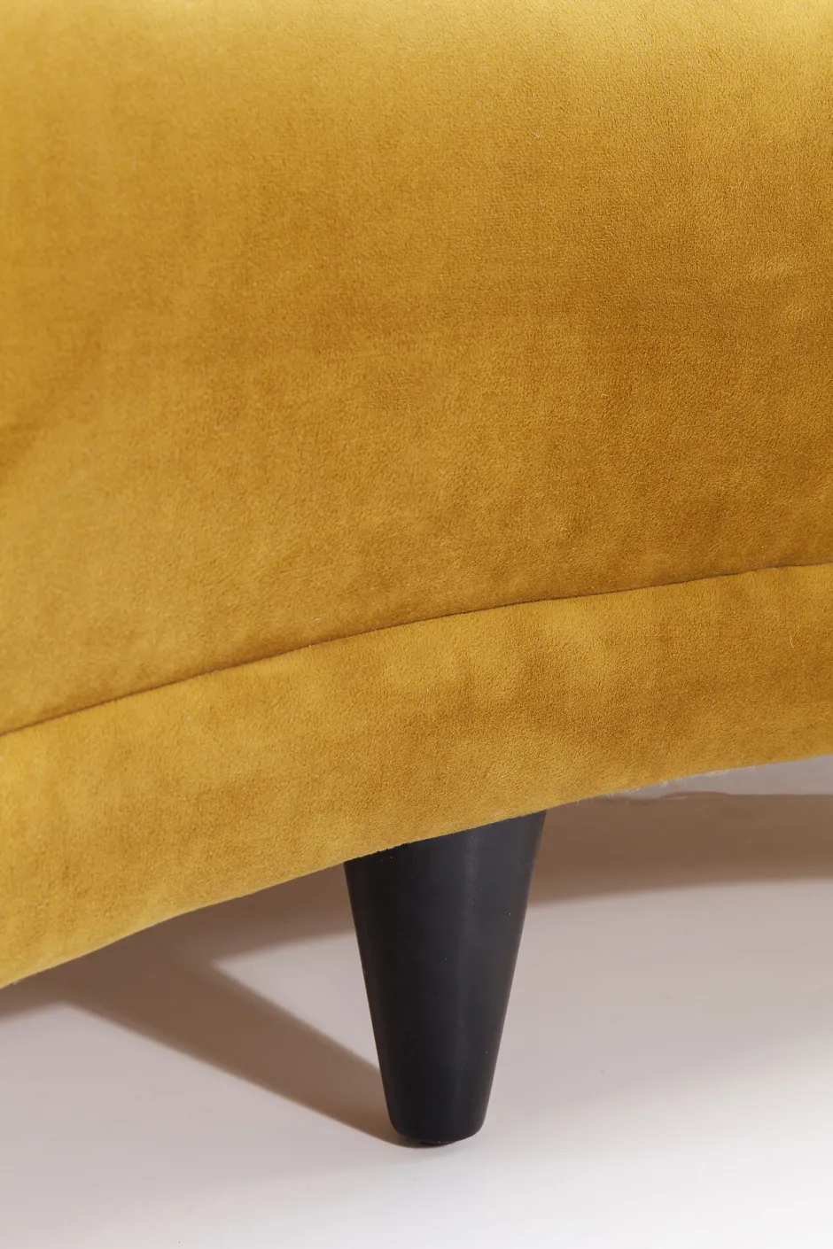 KARE Sofa Dschinn 3-Sitzer Amber 233cm
