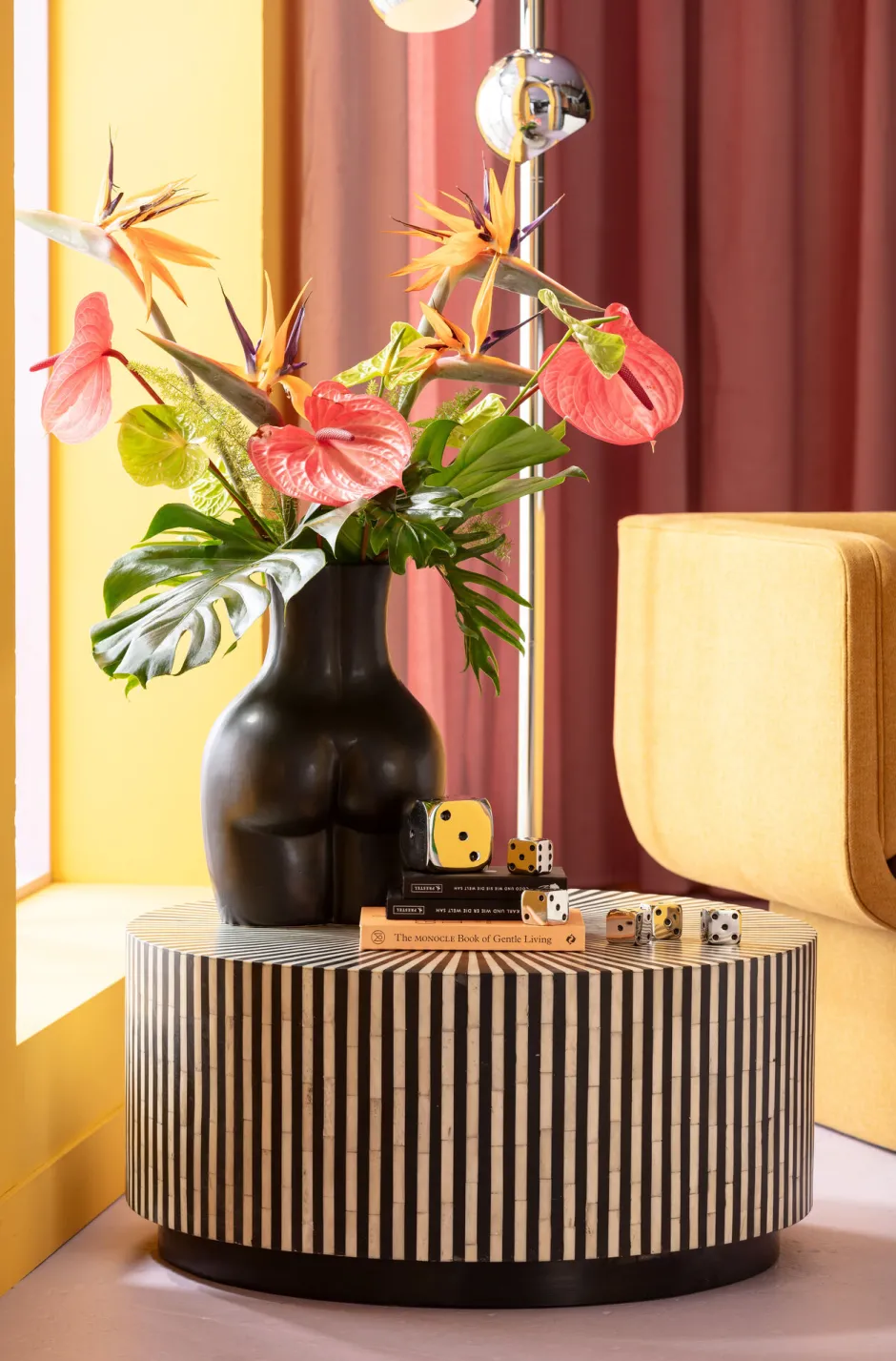 KARE Vase Donna Schwarz 40cm