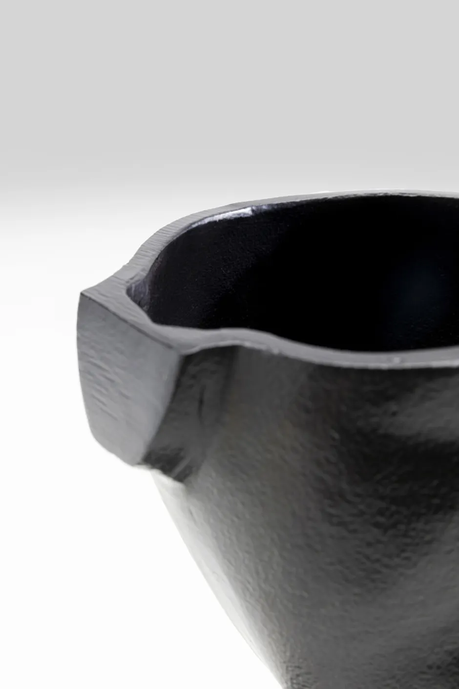 KARE Vase Rostro Schwarz 17cm